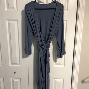 NWOT Maternity/Delivery Robe